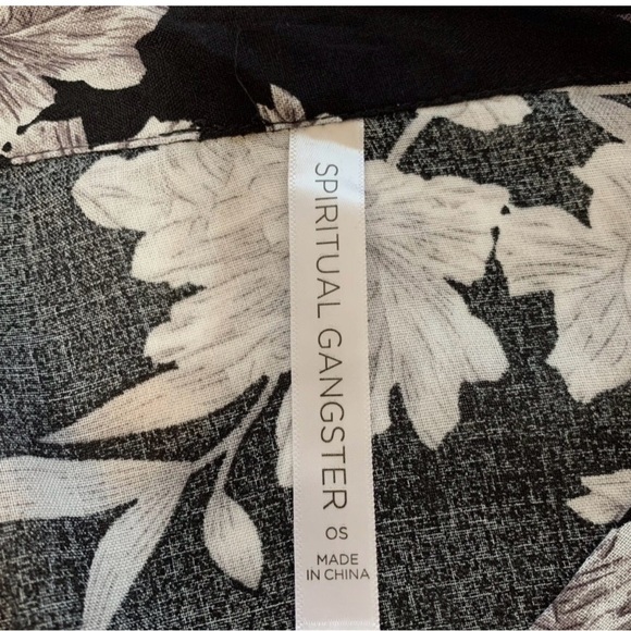 Spiritual Gangster Bathrobe Size OS Black Floral - Picture 10 of 10